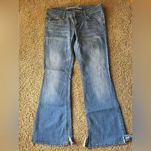 American eagle real flair size 8 jeans